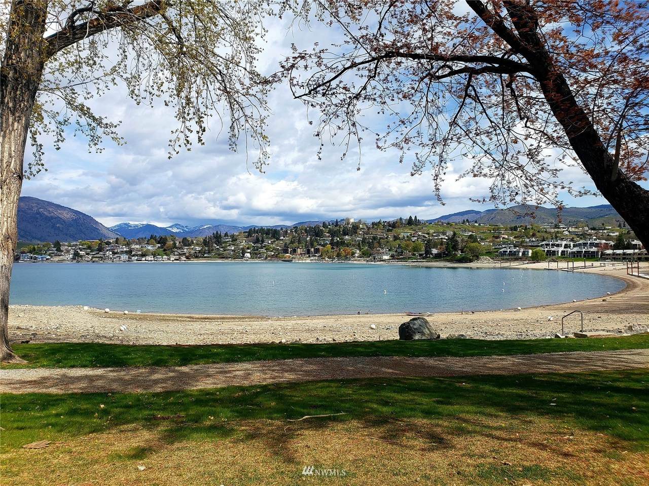 1 Beach 564-K - Photo 1