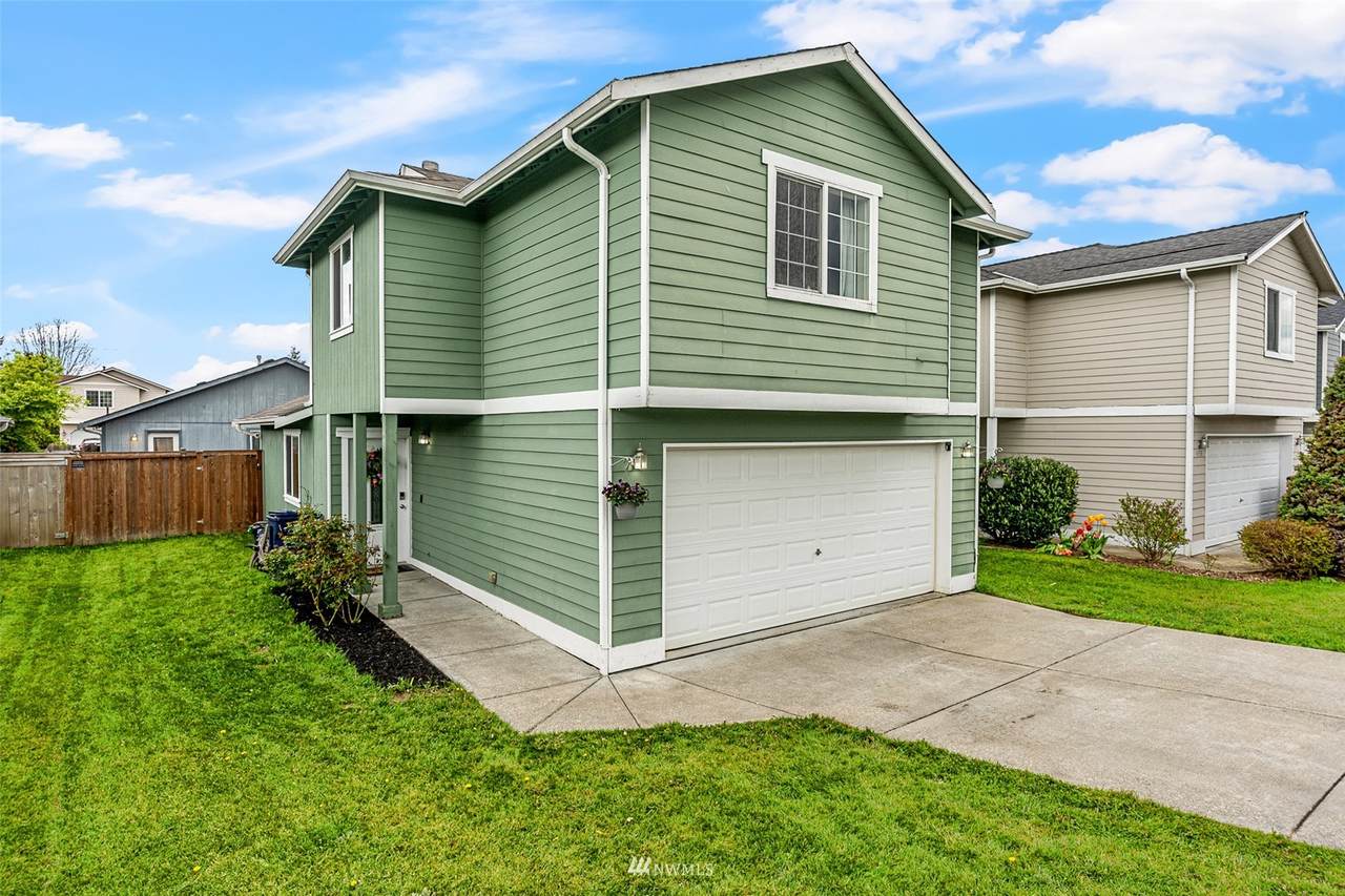 4329 151st Street - Photo 1