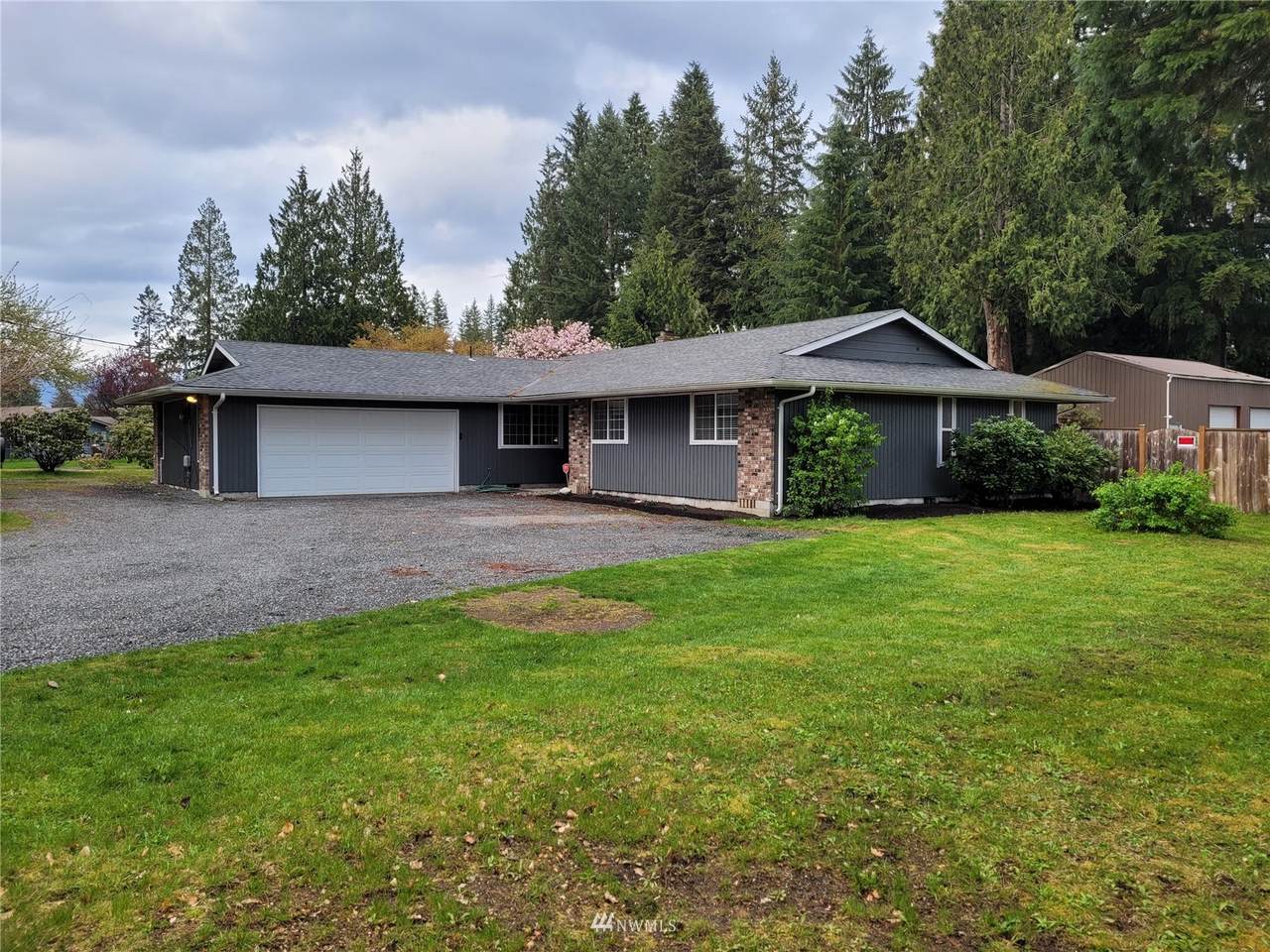 23409 127th Avenue - Photo 1
