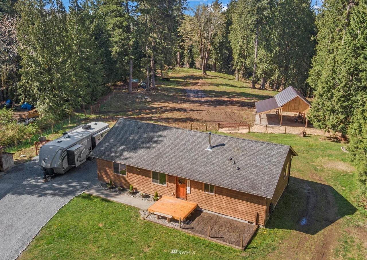 20229 96th Street - Photo 1