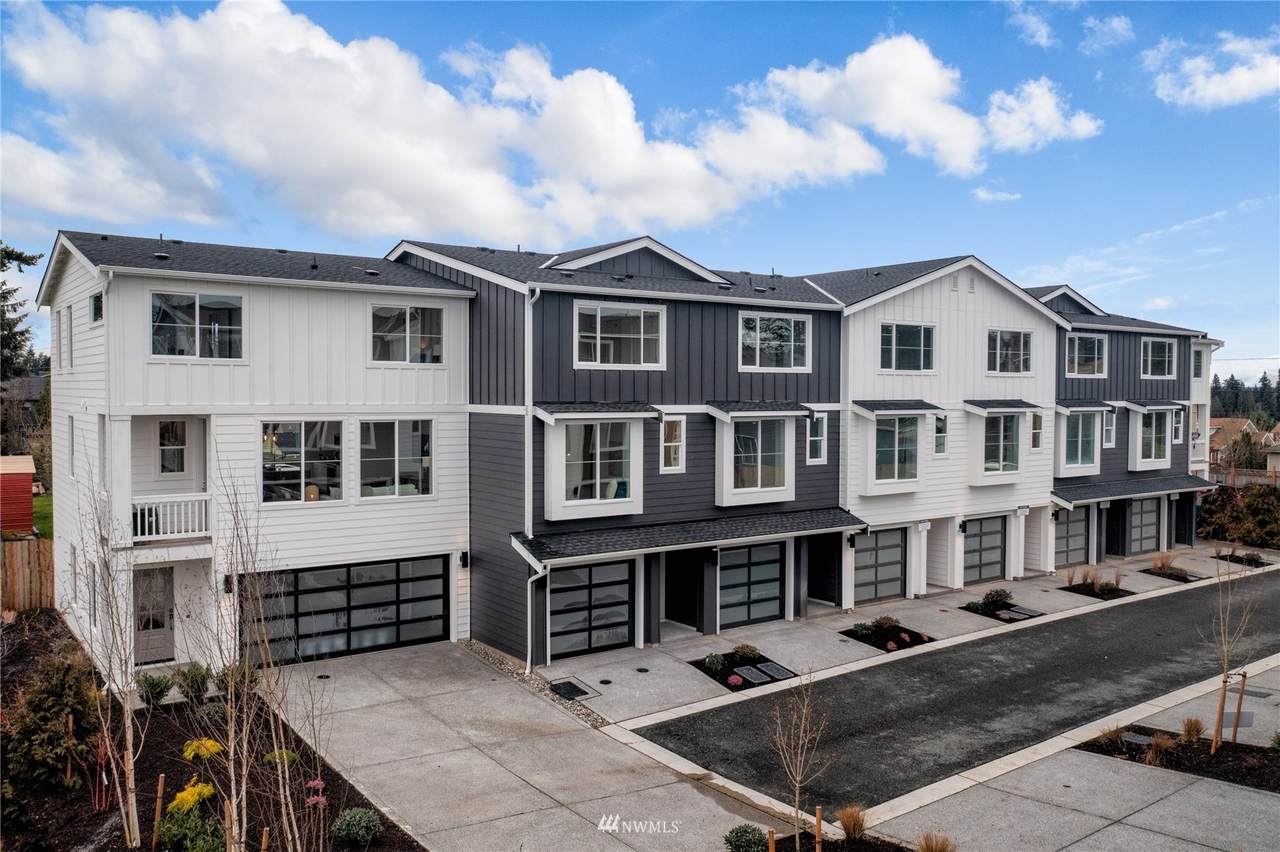 16030 Meadow Road - Photo 1