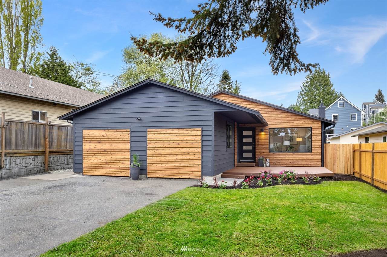 9206 1st Avenue - Photo 1