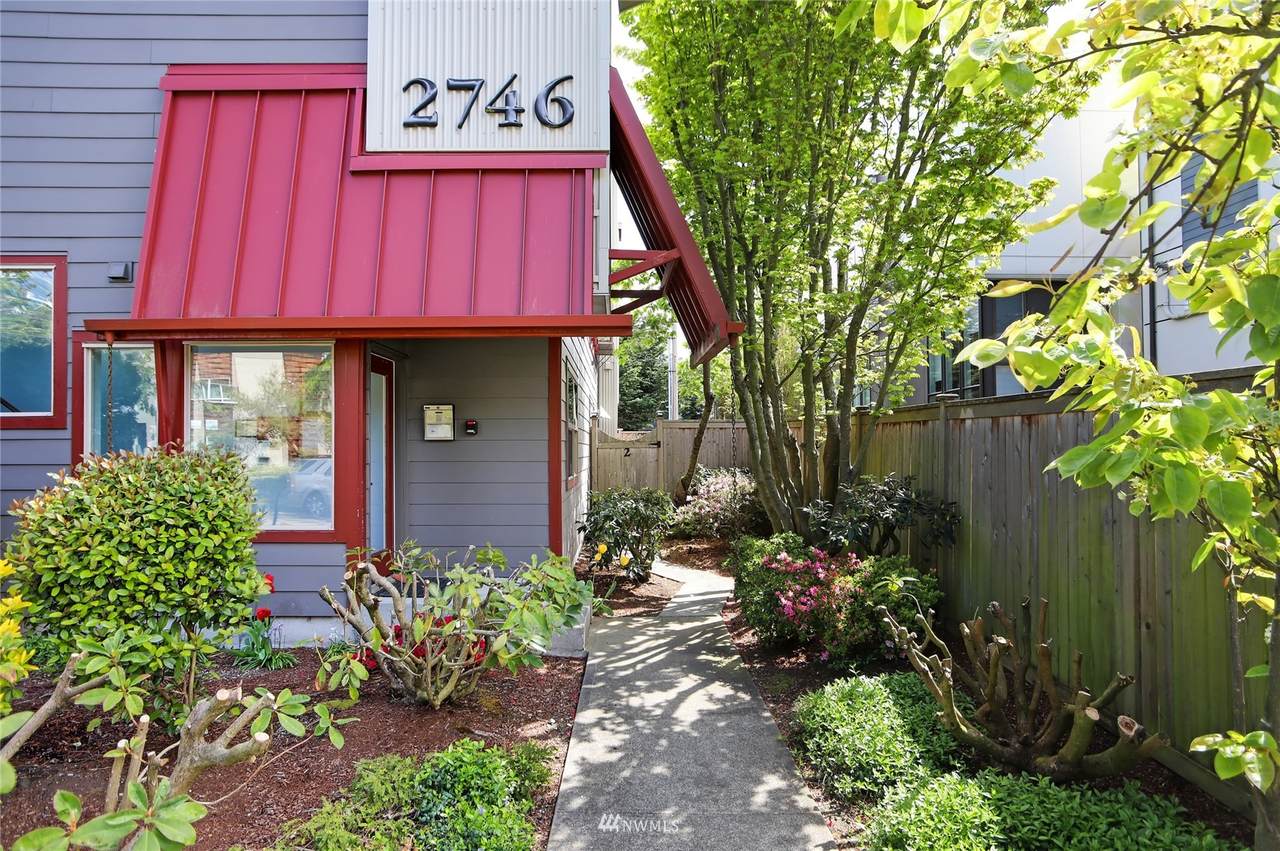 2746 60th Avenue - Photo 1