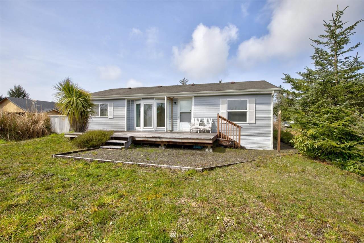 636 Duck Lake Drive - Photo 1