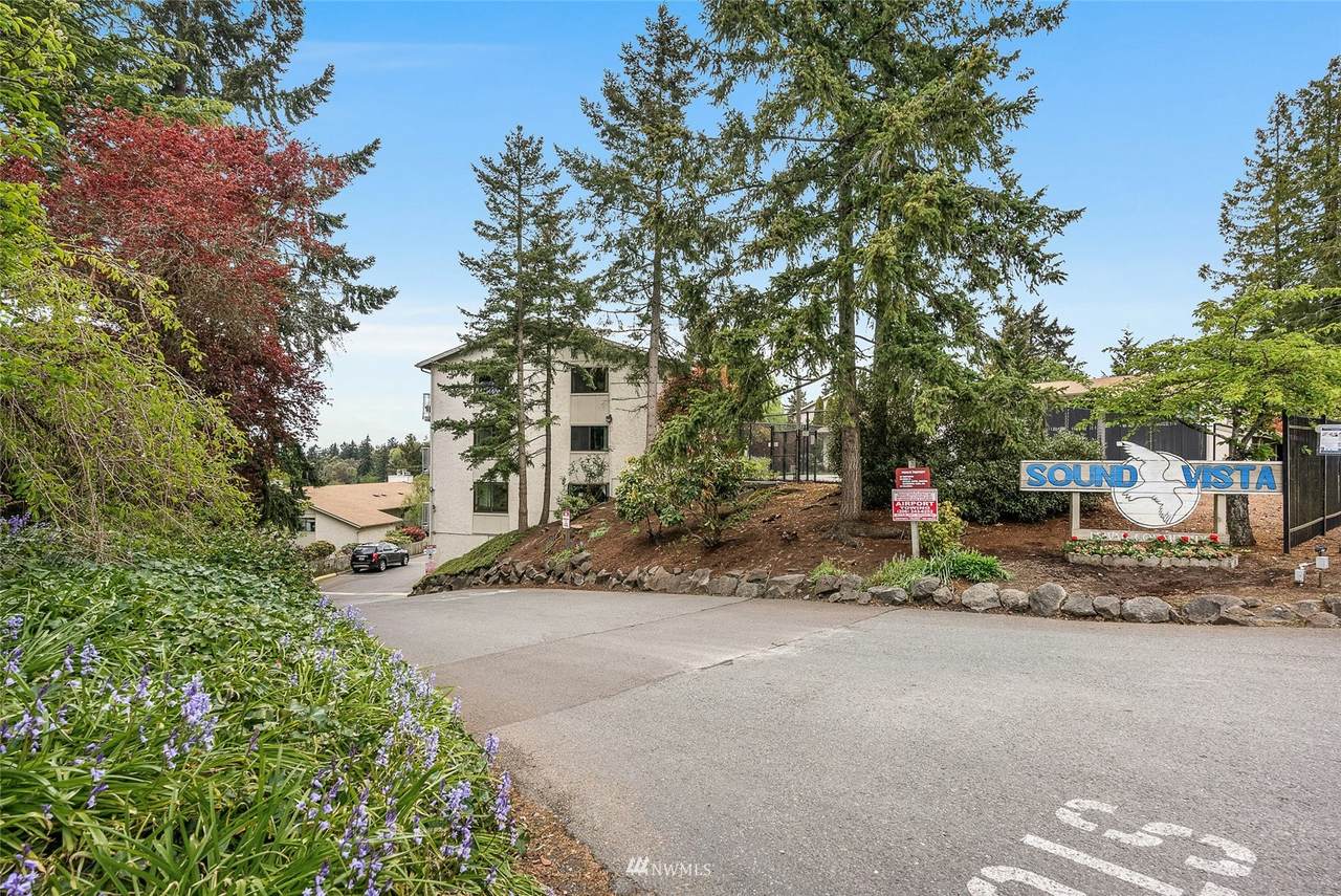 13235 12th Avenue - Photo 1