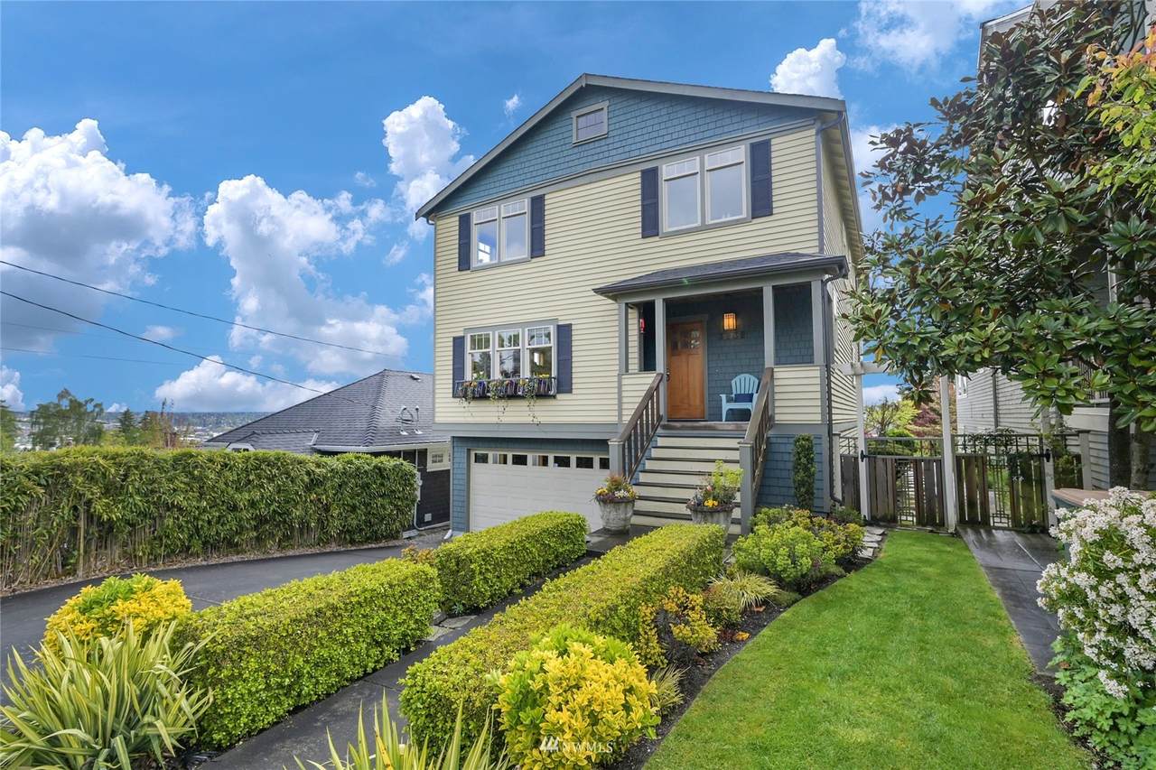 3232 24th Avenue - Photo 1