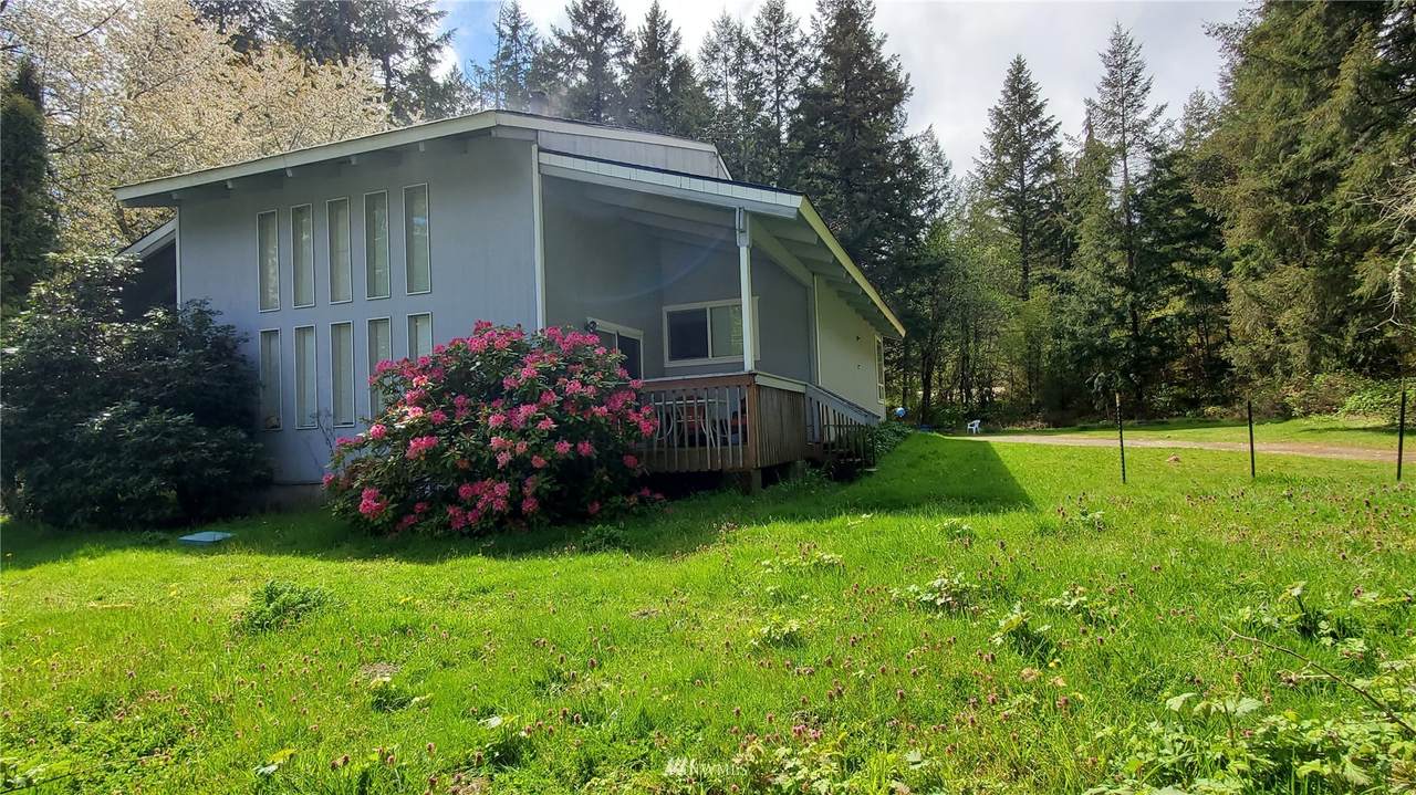 12400 134th Avenue - Photo 1