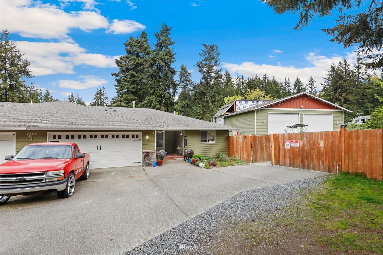 9105 176th Street - Photo 1