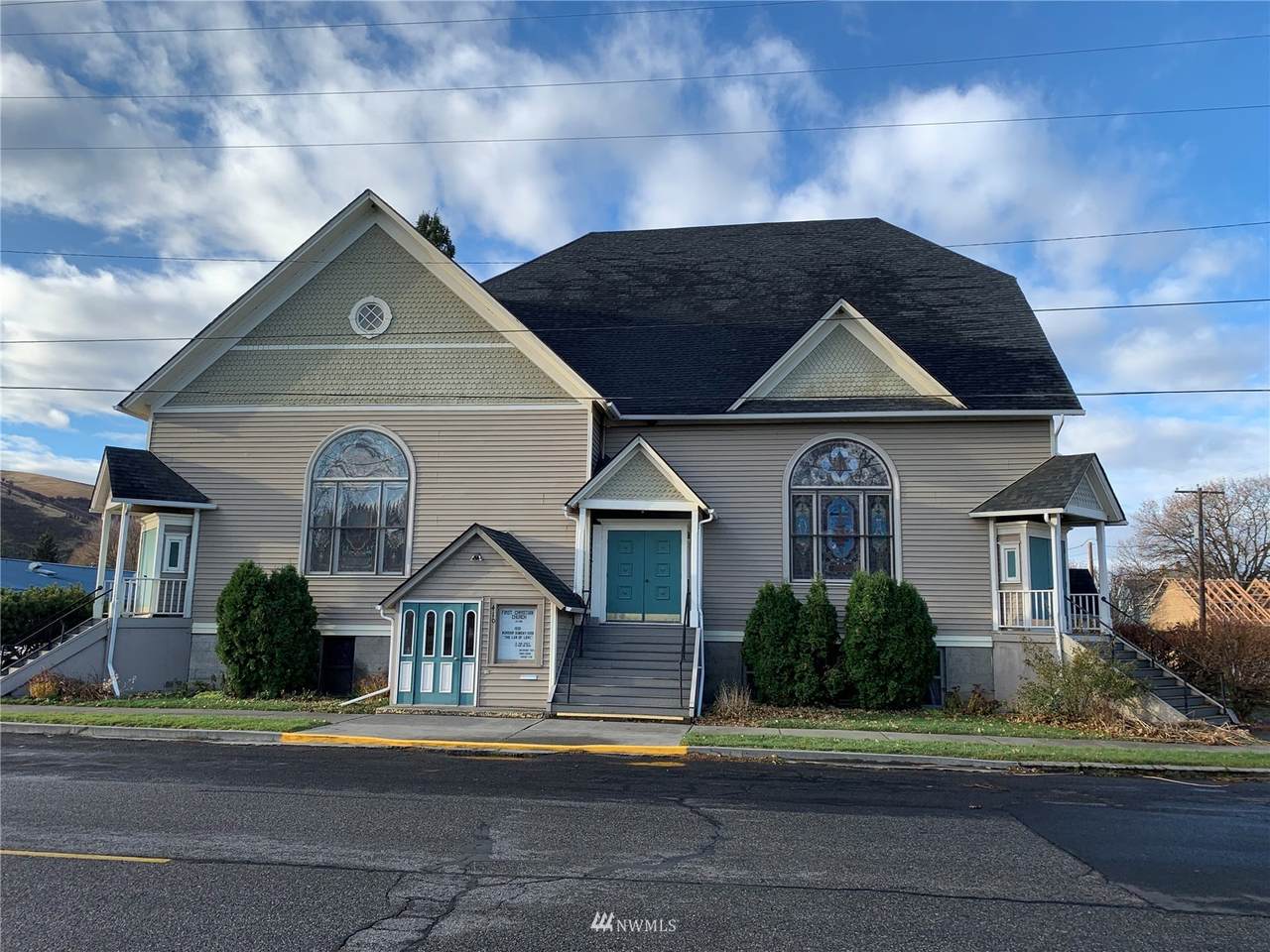 410 3rd Street - Photo 1