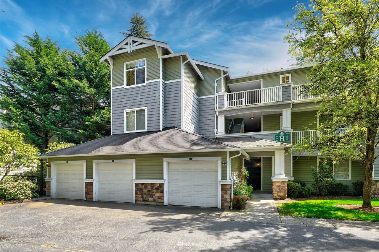 12712 Admiralty Way - Photo 1