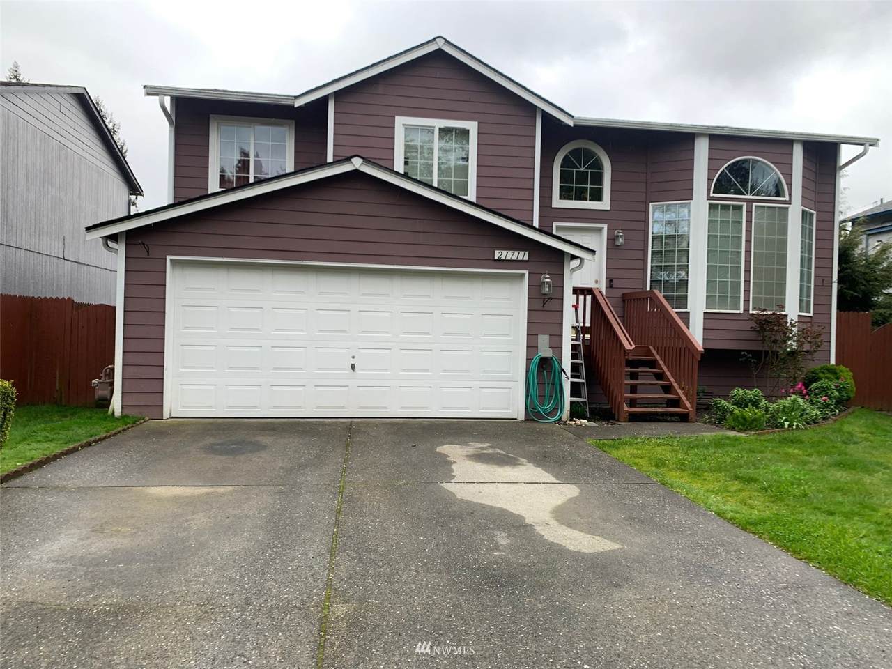 21711 87th Avenue - Photo 1