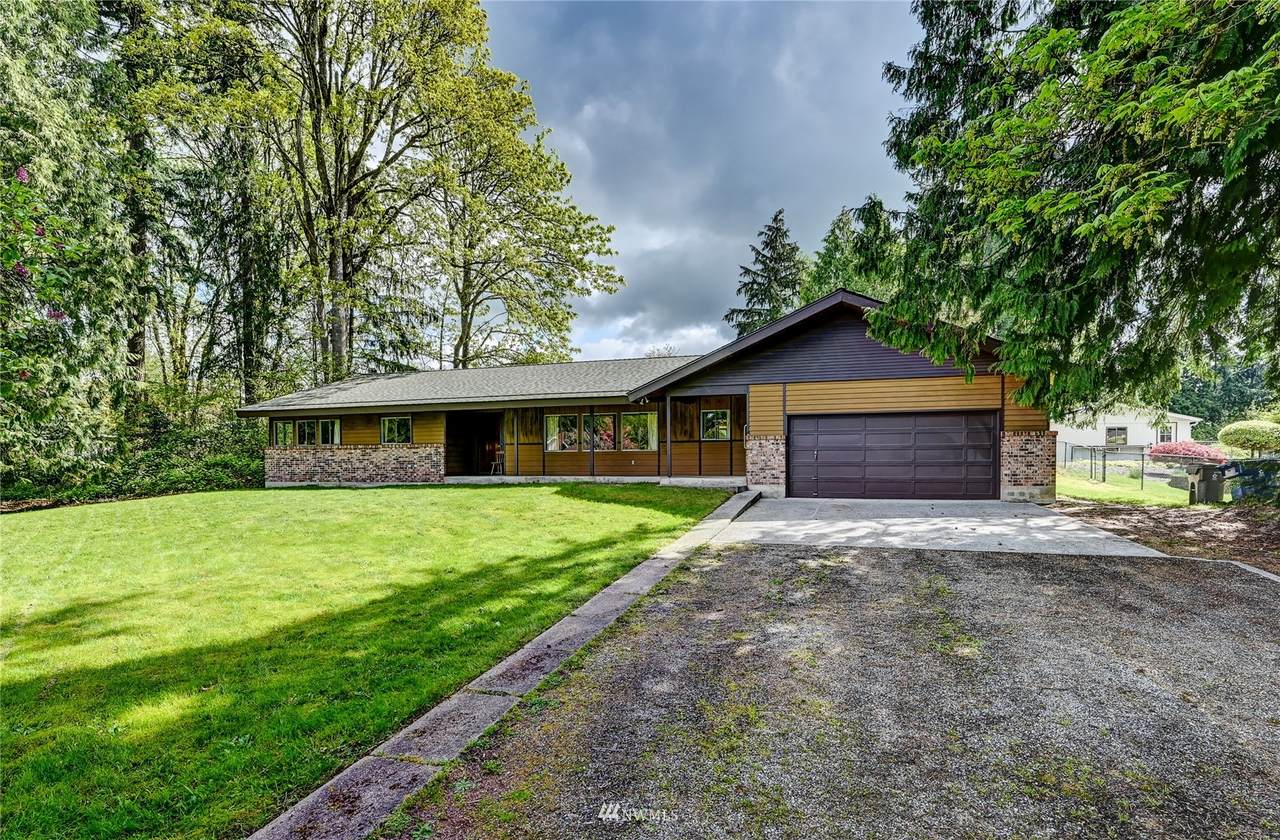 16836 188th Avenue - Photo 1