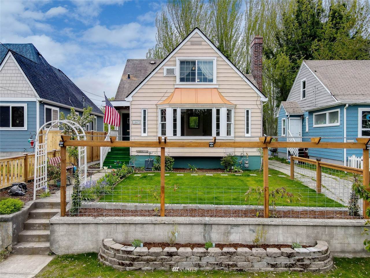 1007 High Avenue - Photo 1