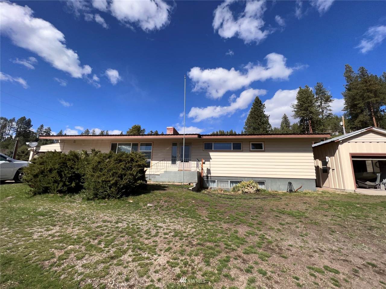1020 Leo Gaffney Boulevard - Photo 1