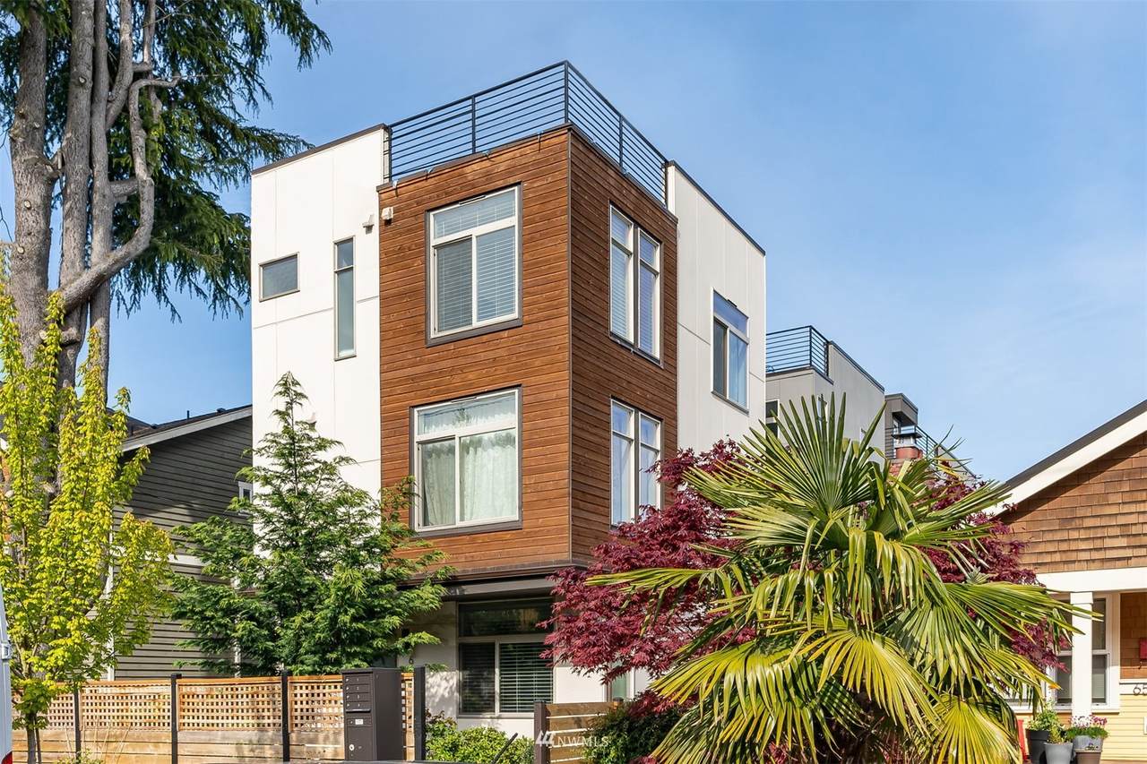 6522 34th Avenue - Photo 1
