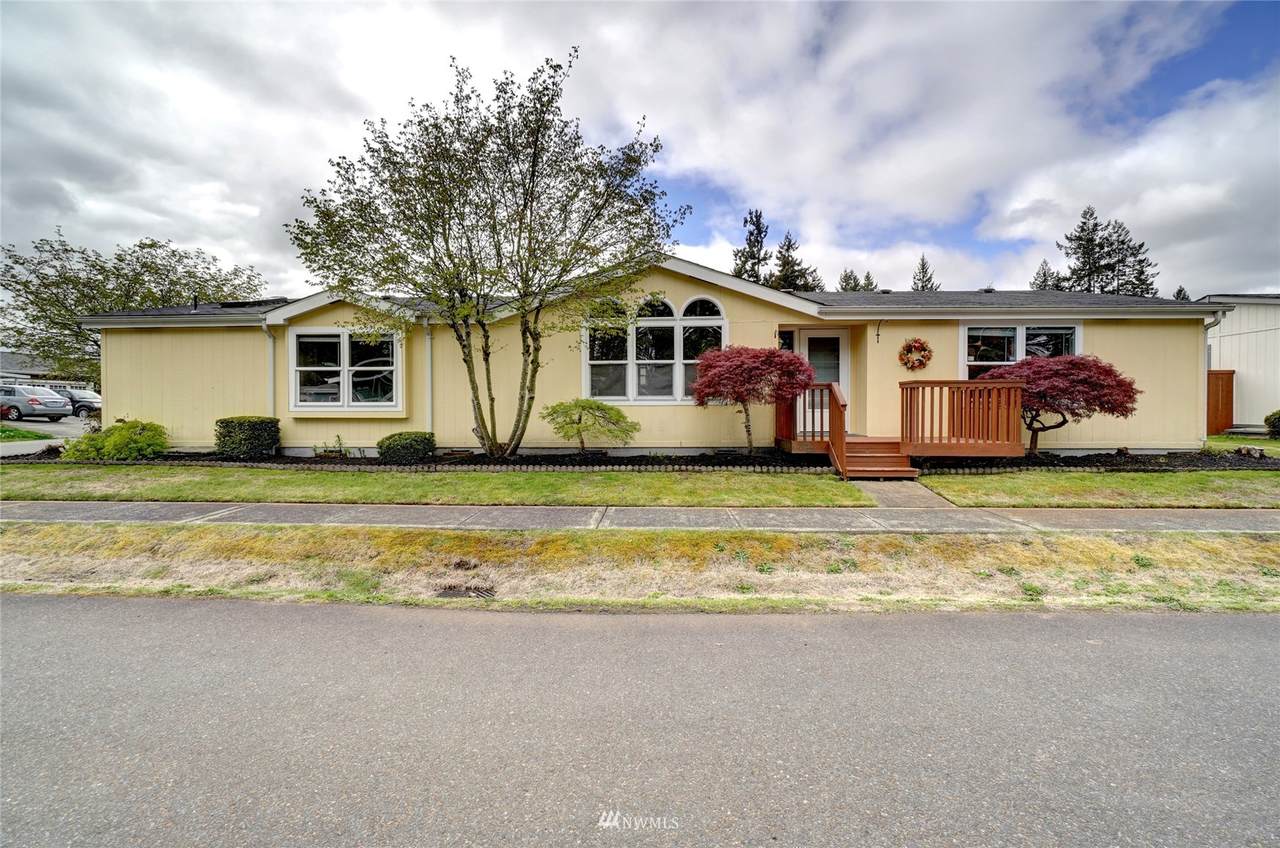 20214 77Th Avenue - Photo 1