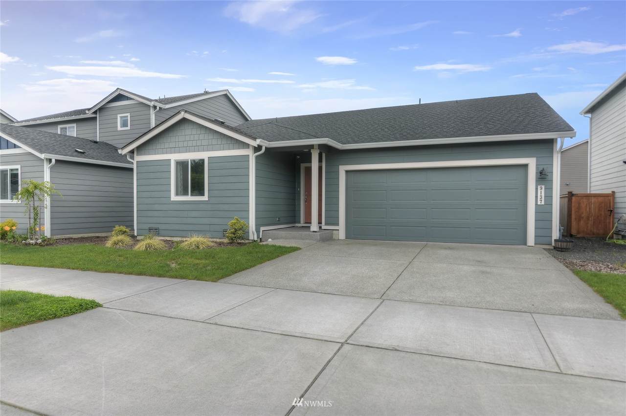 9137 Aster Street - Photo 1