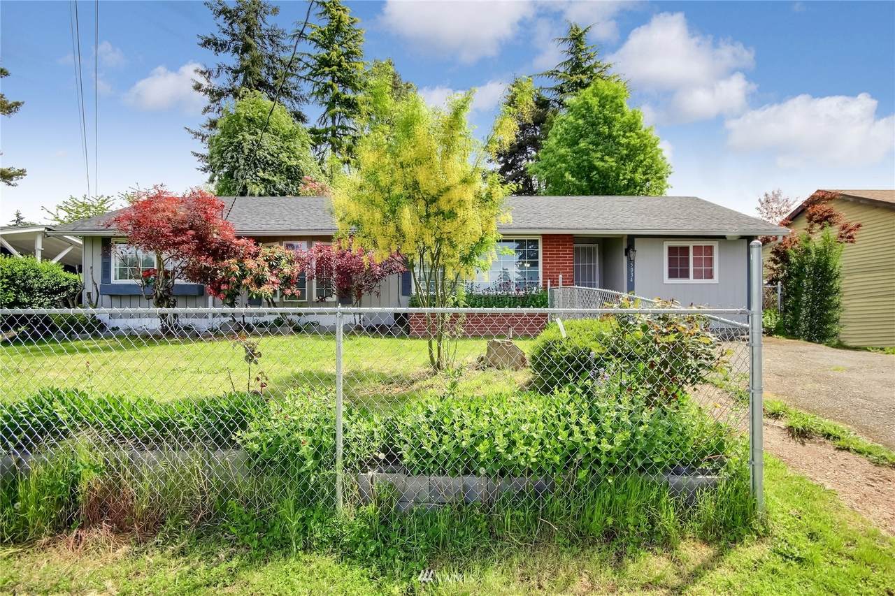 25034 21st Avenue - Photo 1