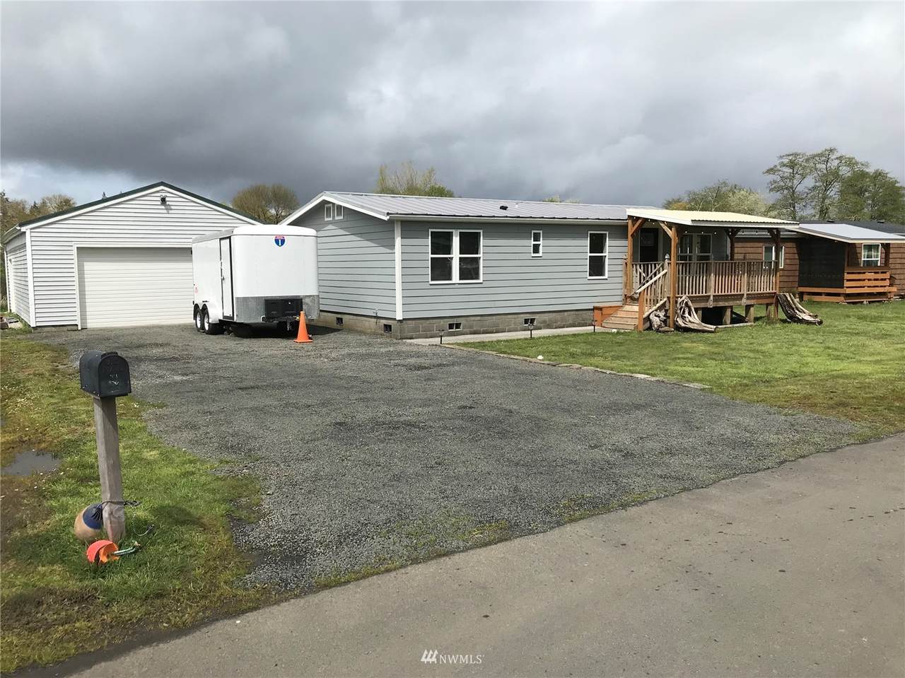 7107 Scarboro Lane - Photo 1