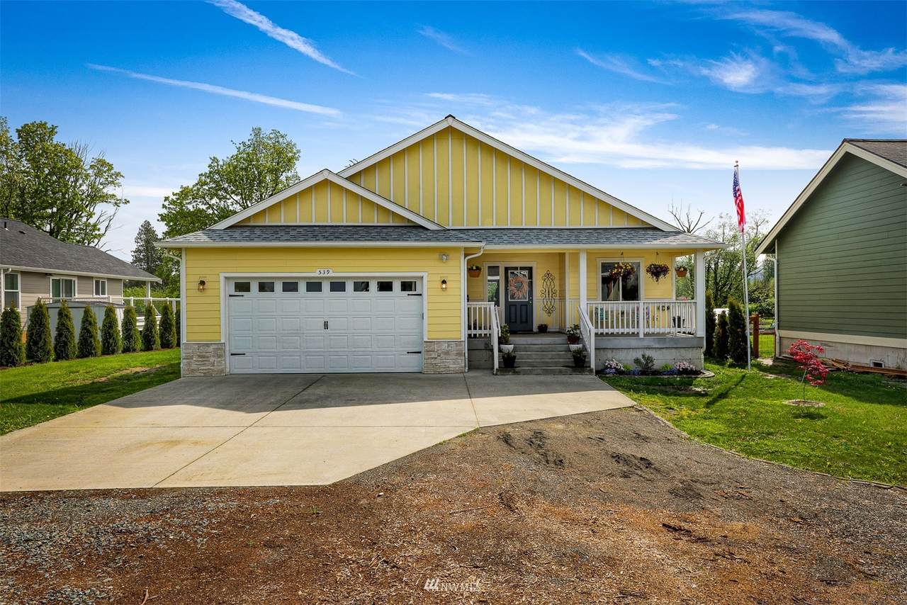 539 3rd Street - Photo 1