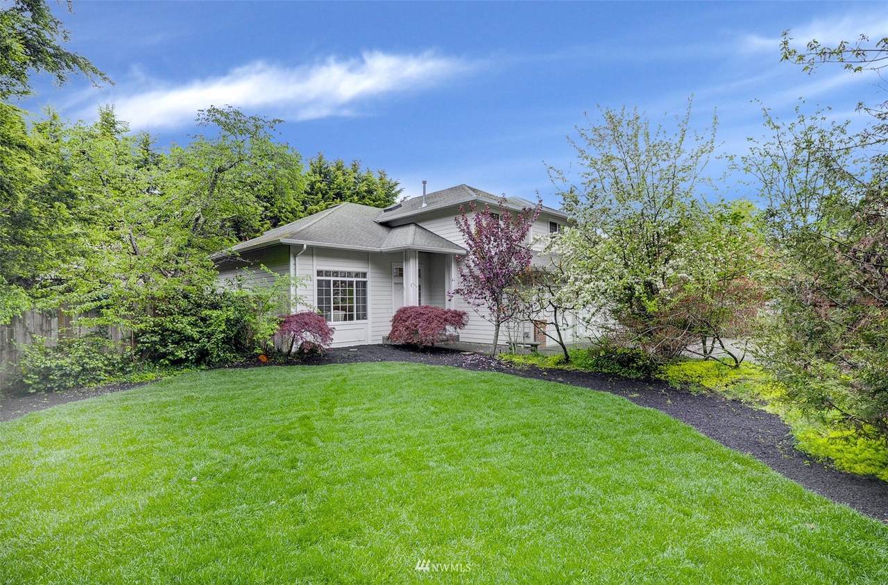 21528 12th Avenue - Photo 1