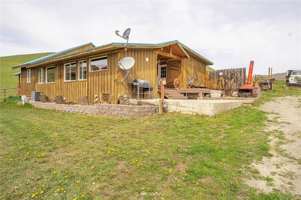 395 Balky Hill Road - Photo 1