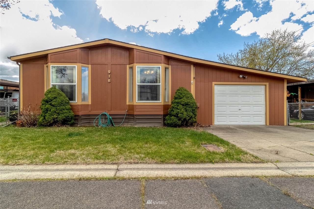 916 Dawson Street - Photo 1