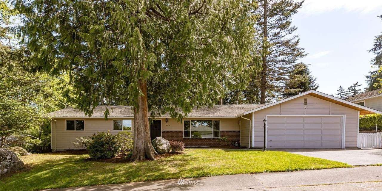 1057 4th Avenue - Photo 1