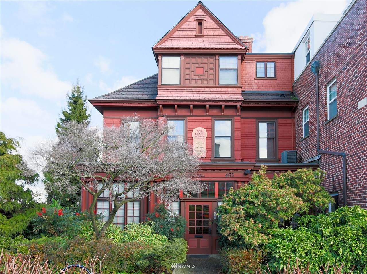 401 Broadway - Photo 1