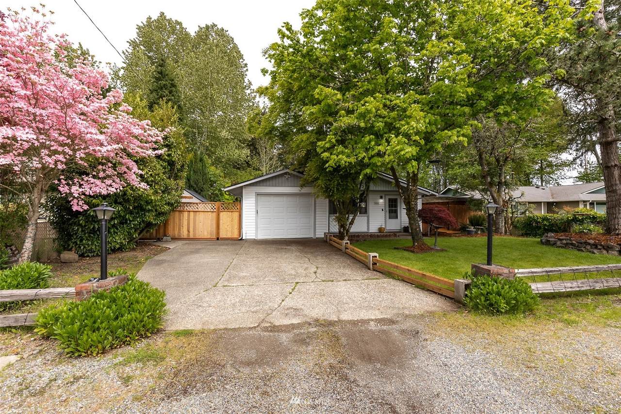 2418 Westlake Drive - Photo 1