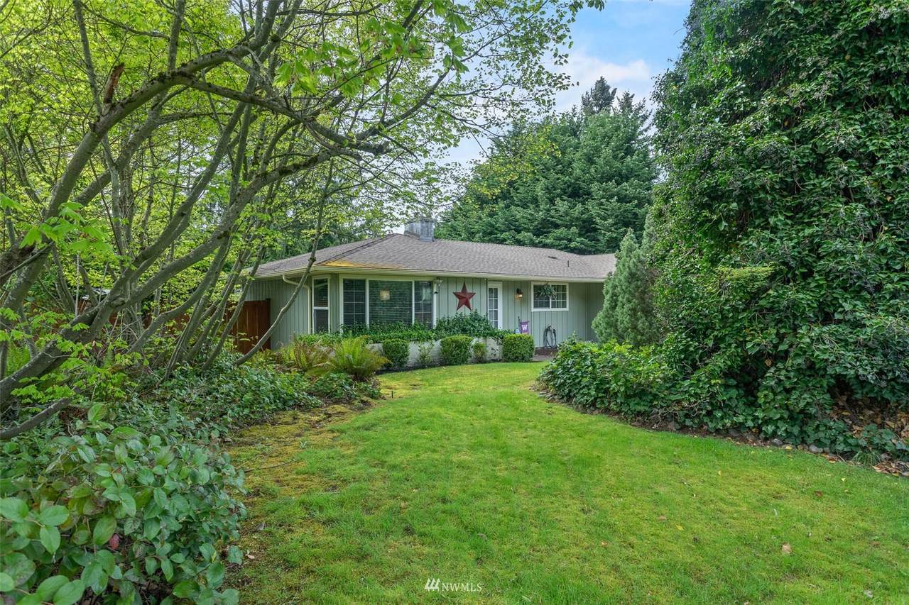 15418 100th Avenue - Photo 1