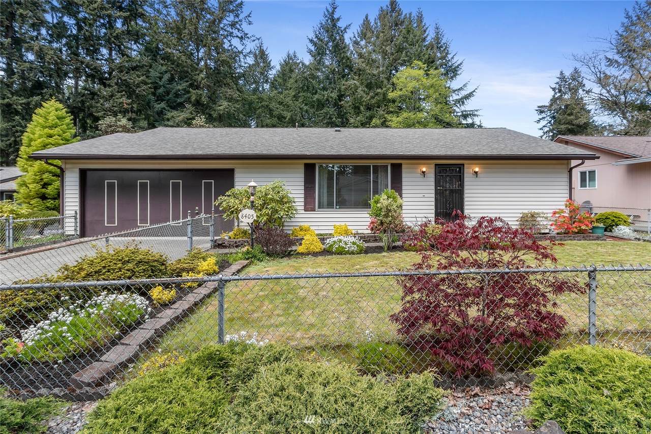 8405 56th Street - Photo 1
