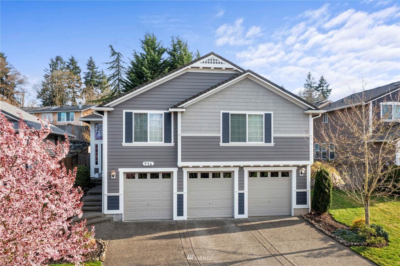 936 25th Avenue - Photo 1