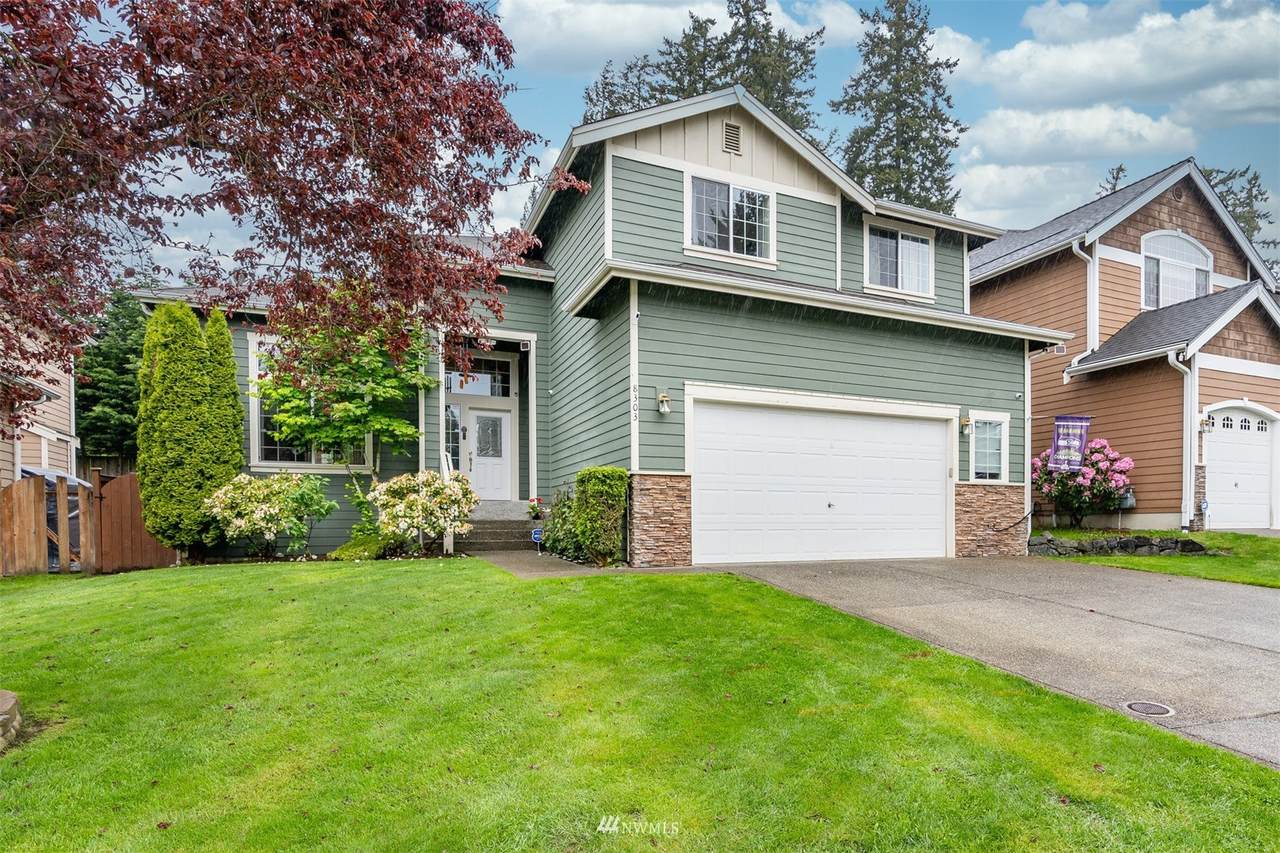 8303 183rd Avenue - Photo 1
