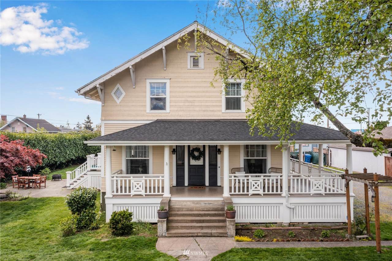 8408 G Street - Photo 1