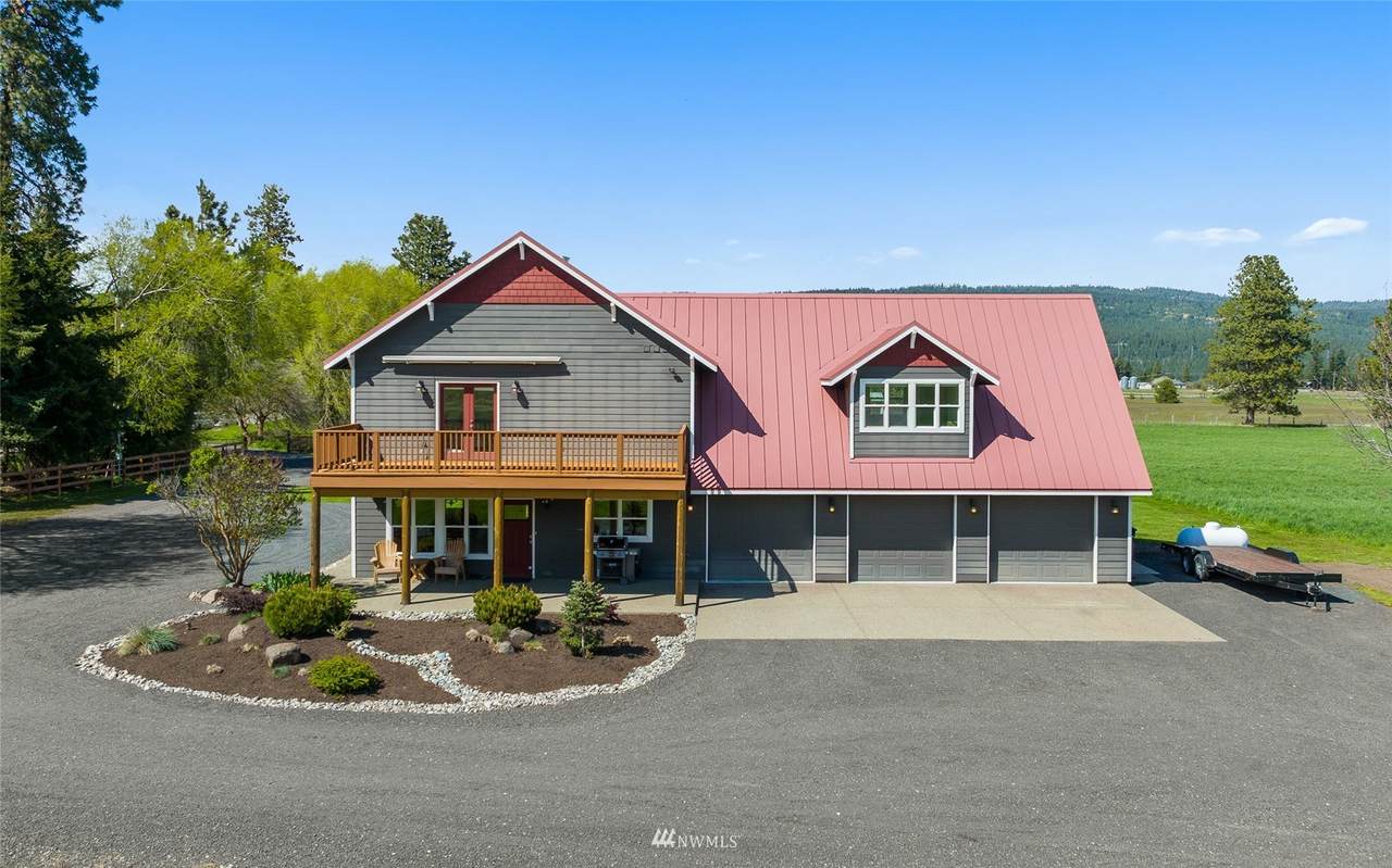 900 Pease Road - Photo 1