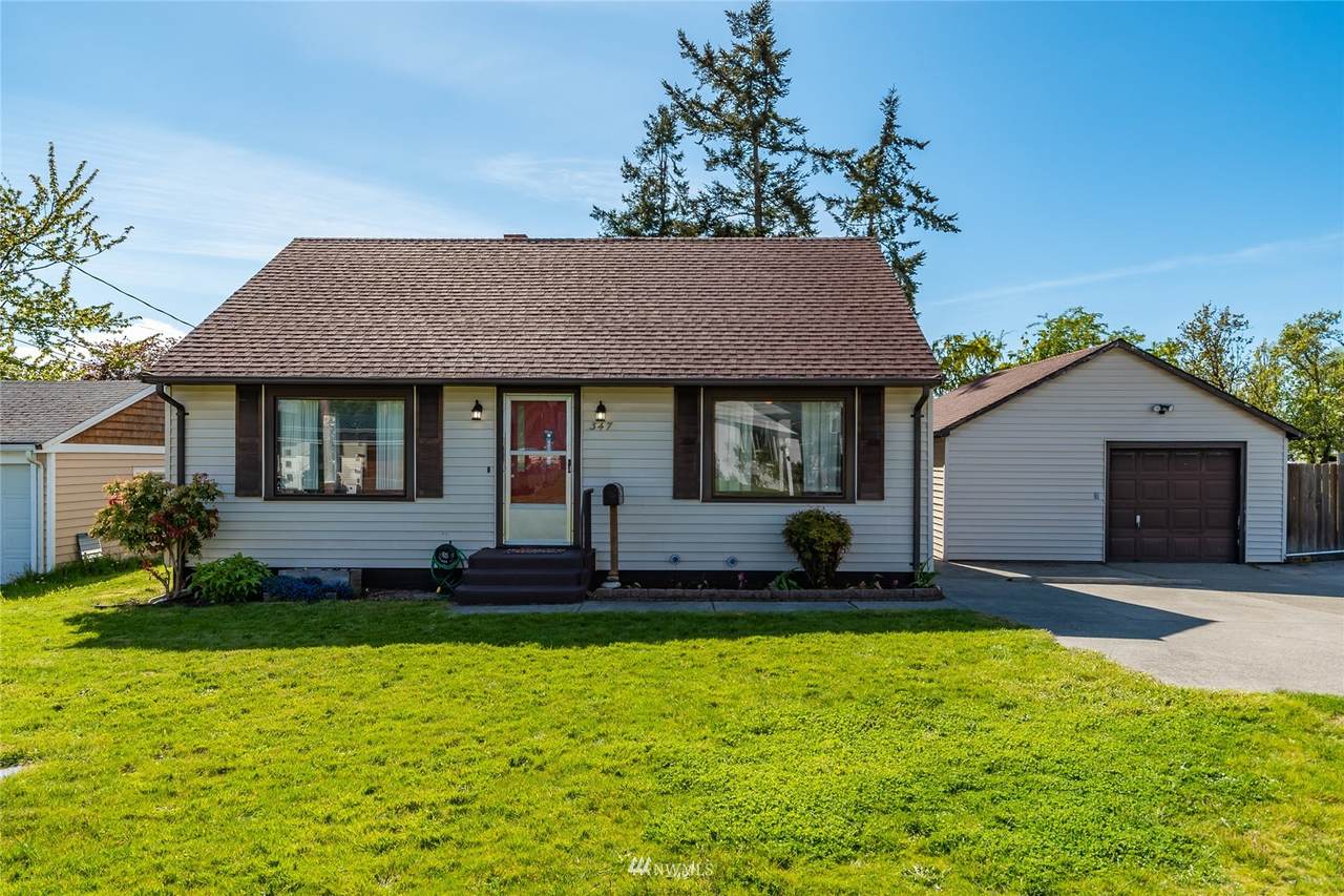 347 Pasek Street - Photo 1