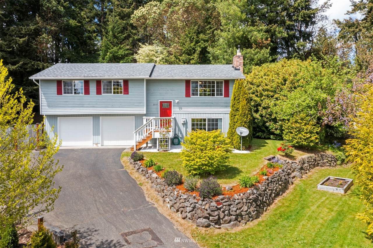 3319 Forest Drive - Photo 1