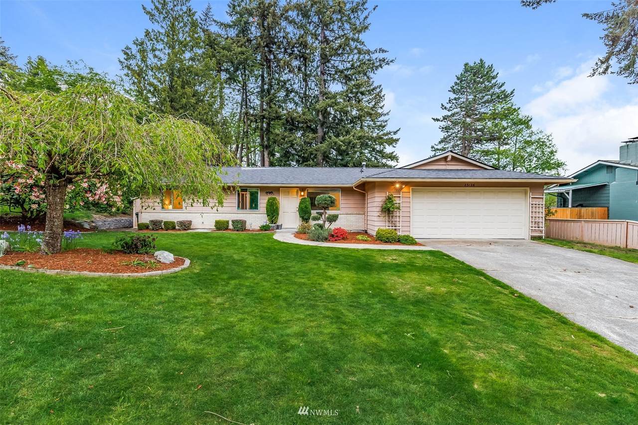 23126 135th Avenue - Photo 1