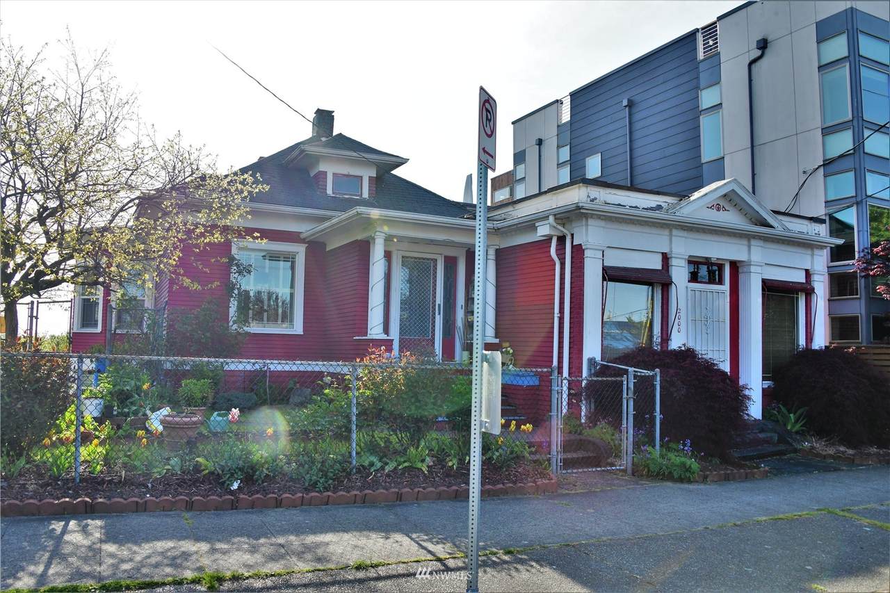 2000 14th Avenue - Photo 1