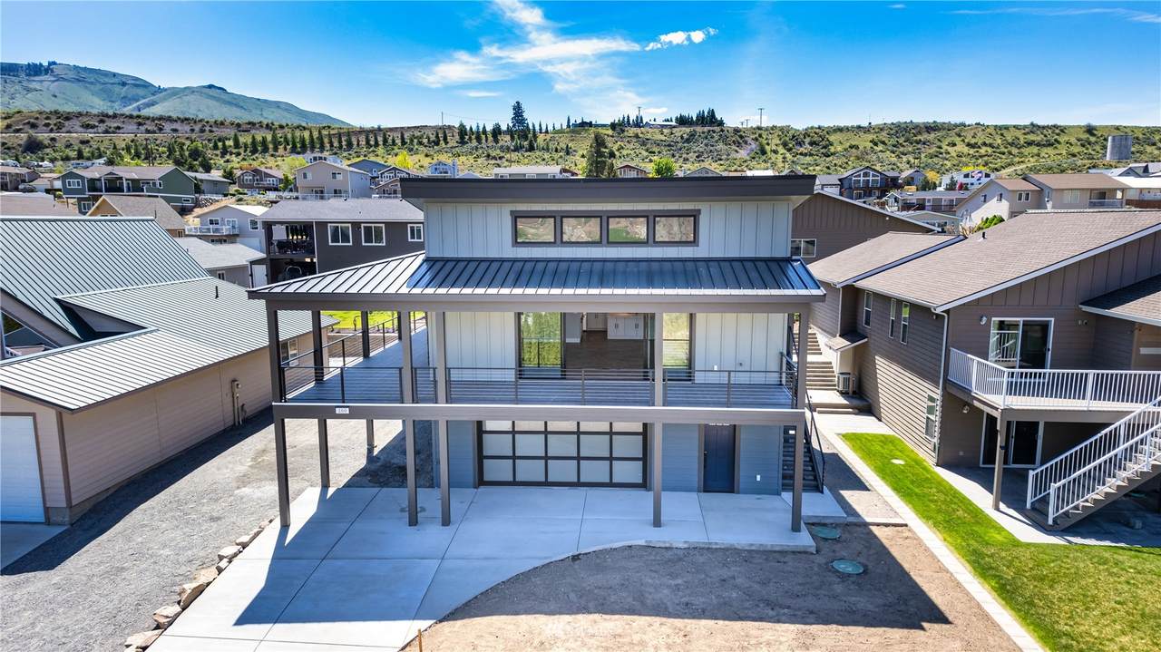 160 Marine View Place - Photo 1