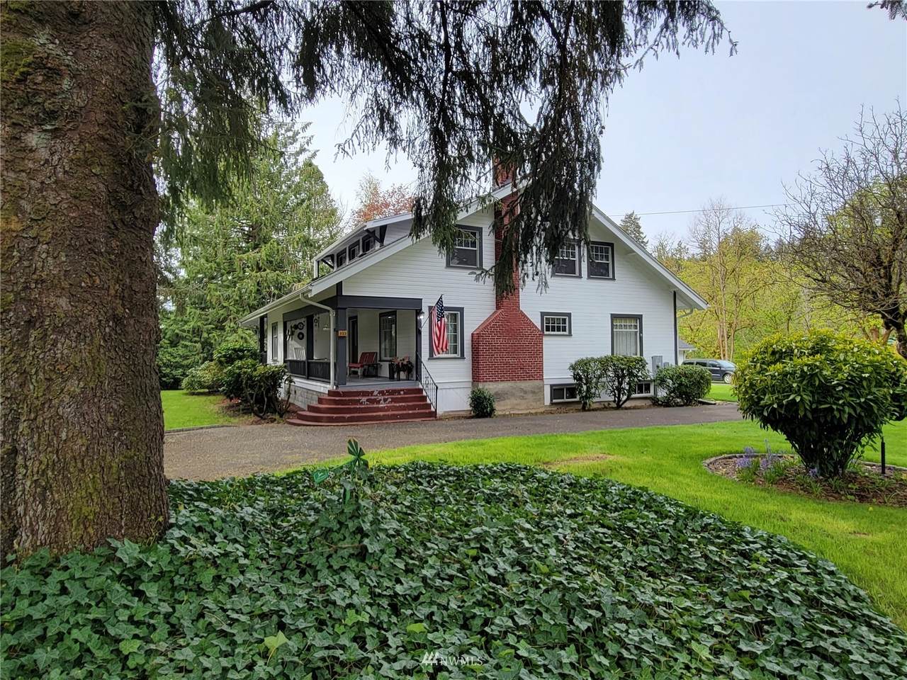 103 Hining Avenue - Photo 1