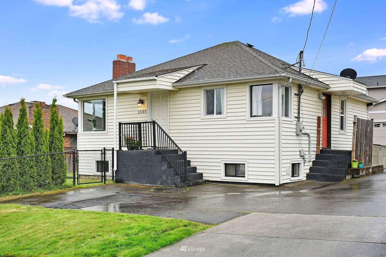 2505 Orcas Street - Photo 1