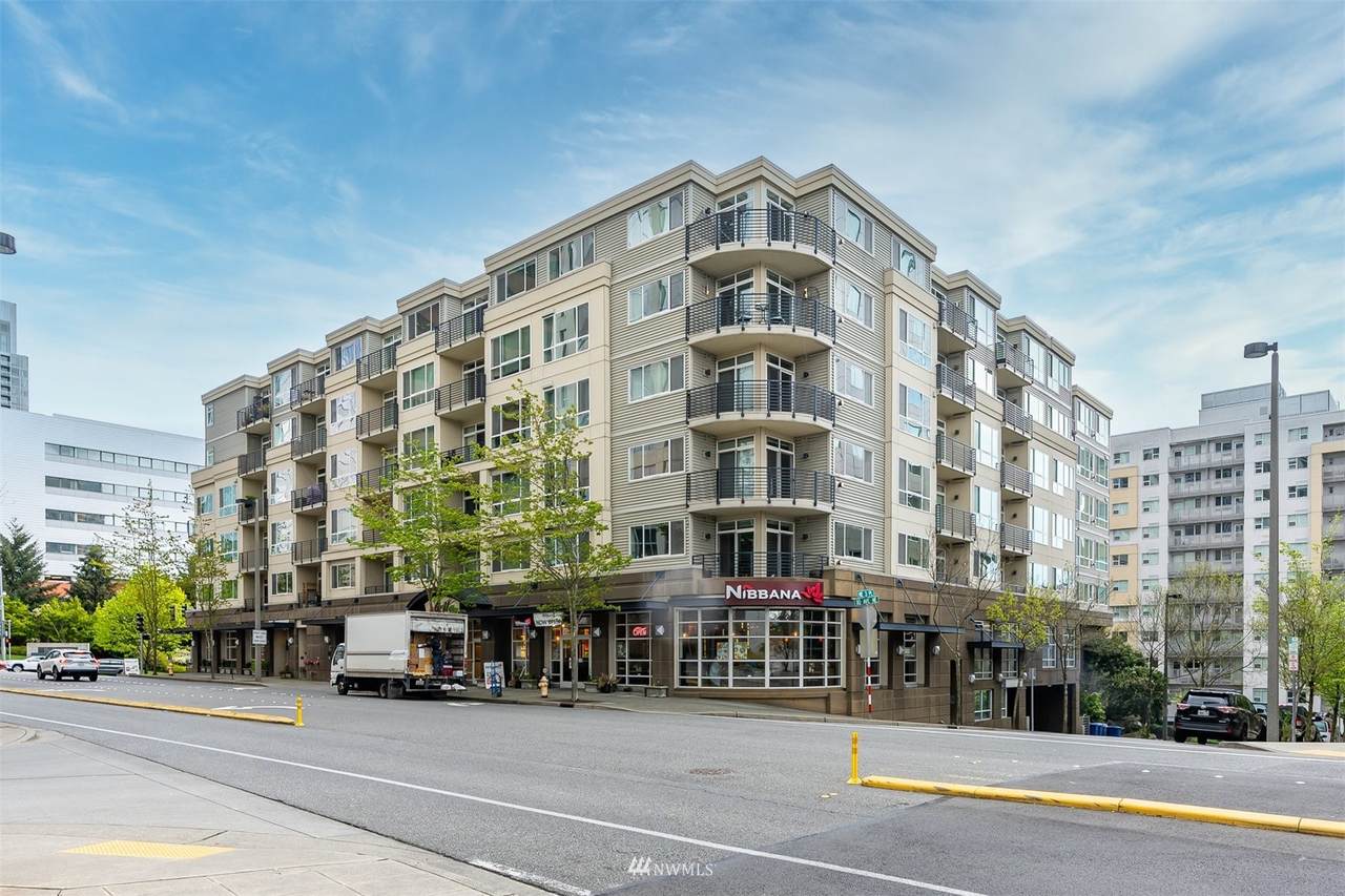 300 110th Avenue - Photo 1