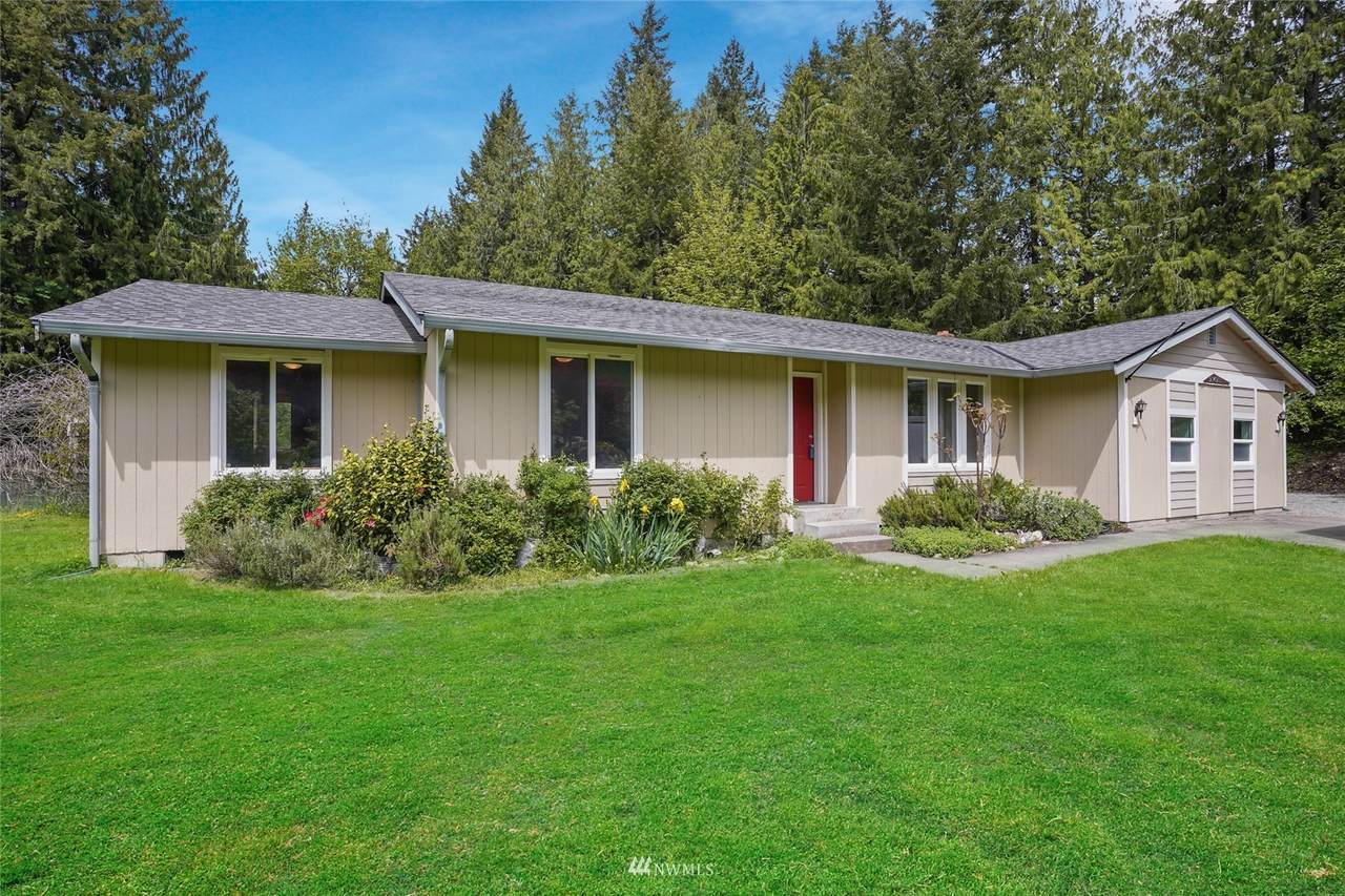 21423 177th Street Court - Photo 1