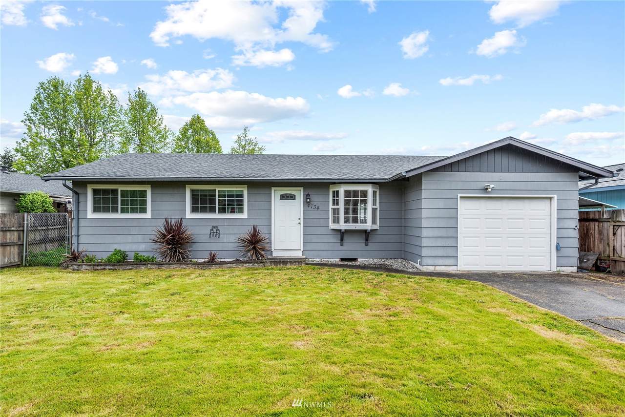 4734 Merlin Street - Photo 1