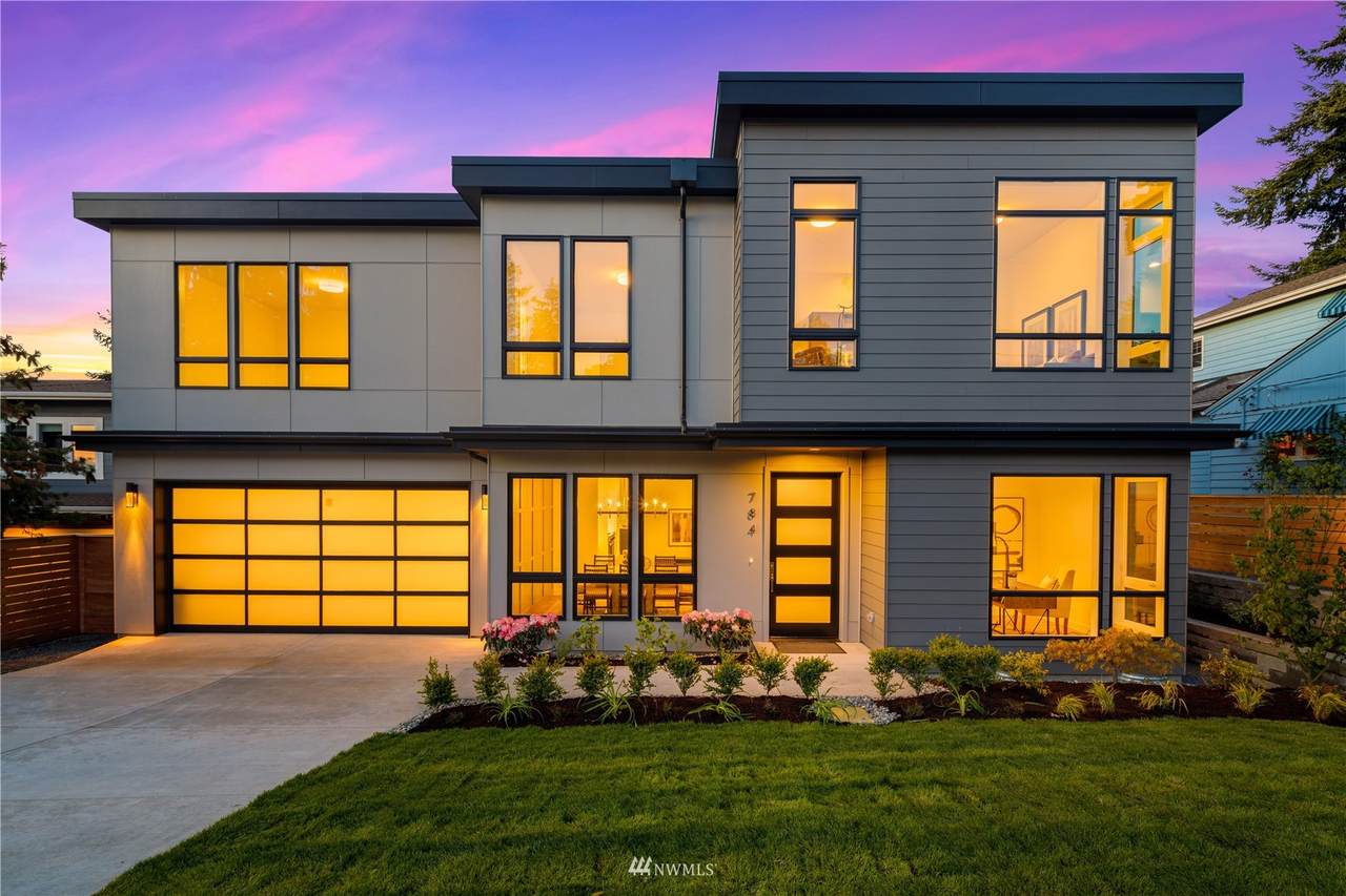 784 18th Avenue - Photo 1
