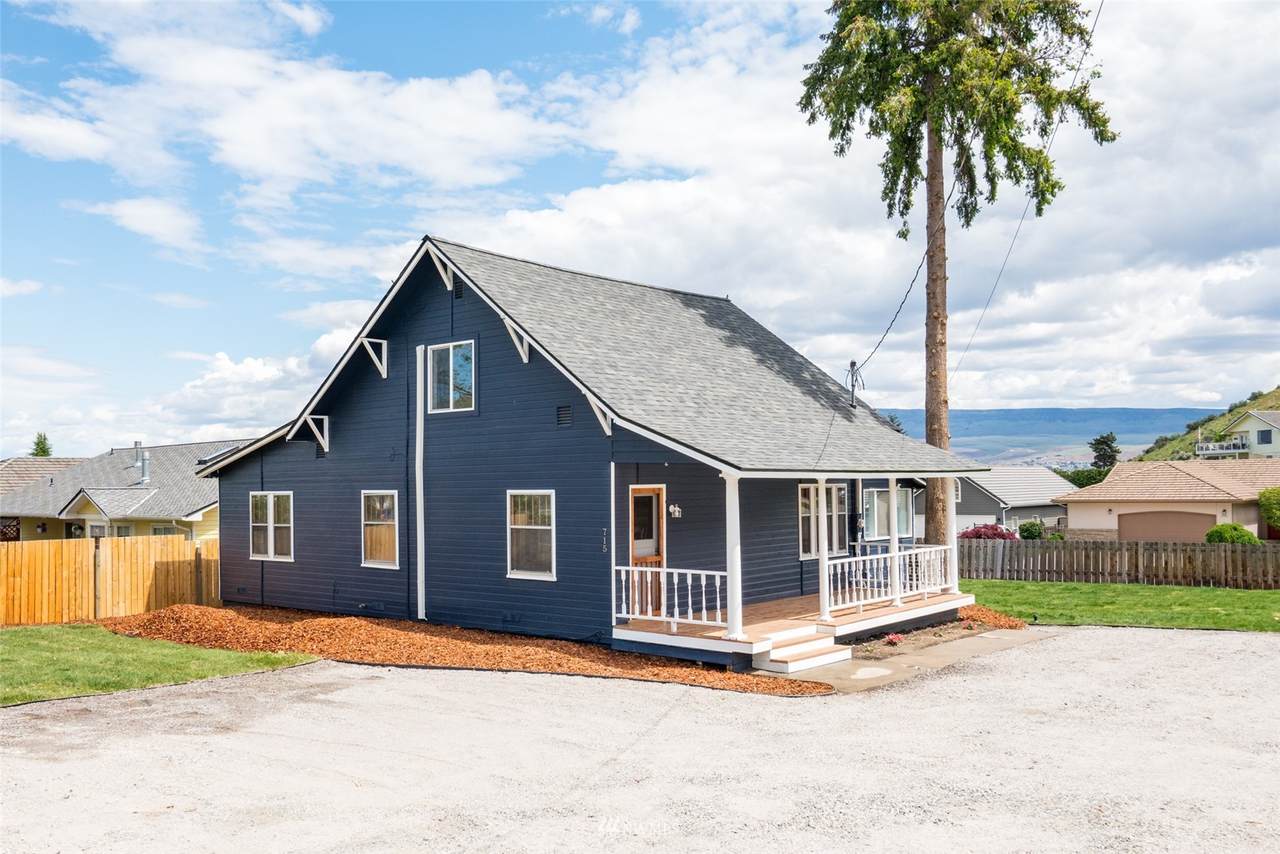 715 Western Avenue - Photo 1