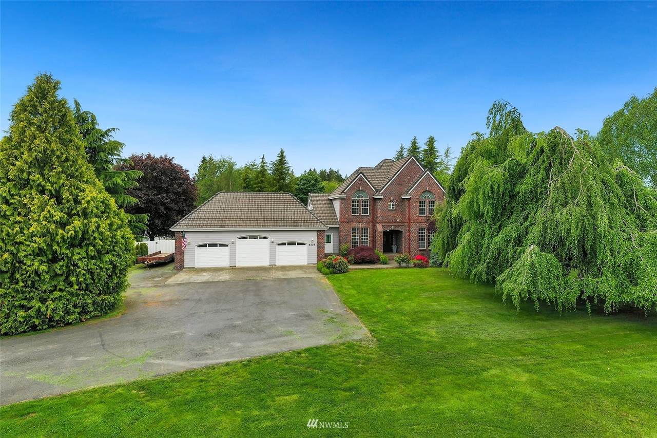 5109 Sunset Court - Photo 1