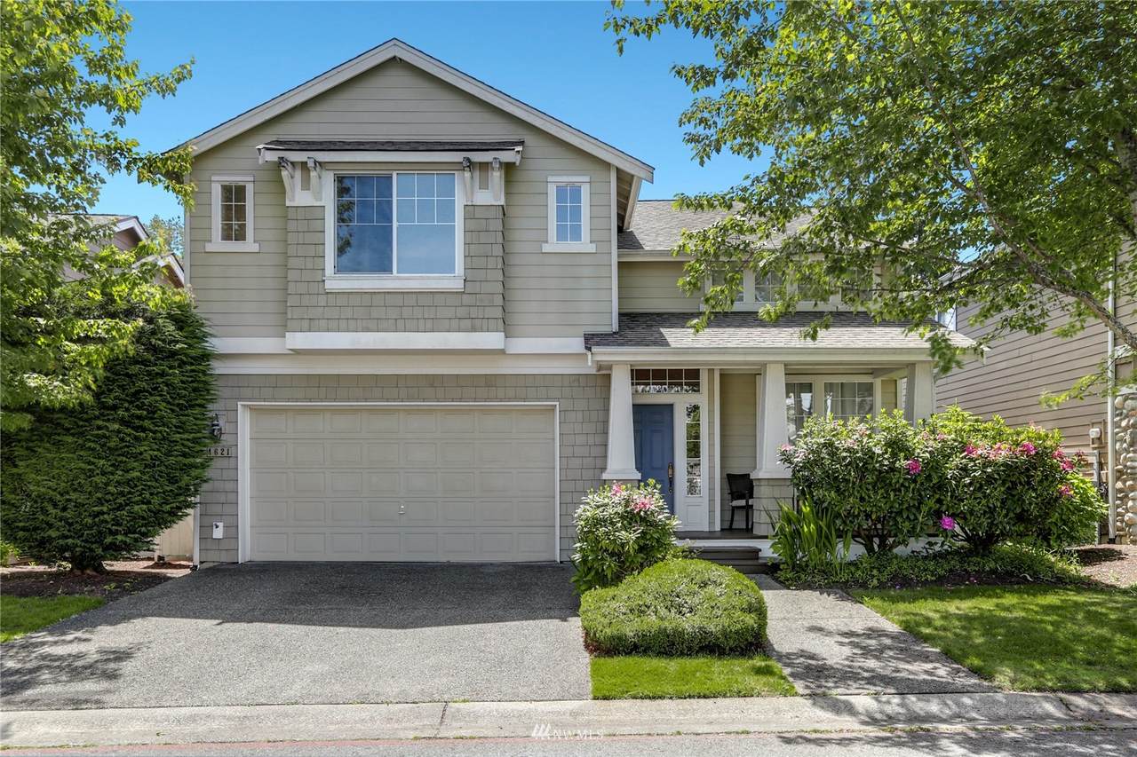 4621 5th Street - Photo 1